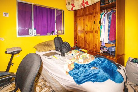 Quarto de casa à venda com 4 quartos, 64m² em Parque Grajau, São Paulo