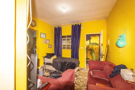 Sala de casa à venda com 4 quartos, 64m² em Parque Grajau, São Paulo