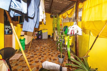 Casa à venda com 64m², 4 quartos e sem vaga Casa à venda com 64m², 4 quartos e sem vagaÁrea de Serviço