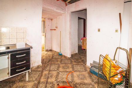 Casa à venda com 64m², 4 quartos e sem vaga Casa à venda com 64m², 4 quartos e sem vagaCasa 2
