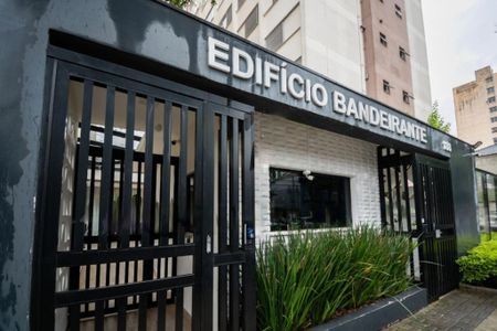 Apartamento à venda com 106m², 3 quartos e 1 vaga