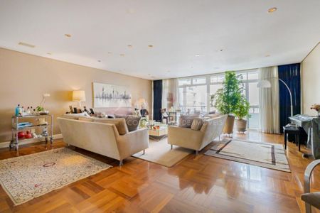 Apartamento à venda com 3 quartos, 303m² em Santa Cecilia, São Paulo