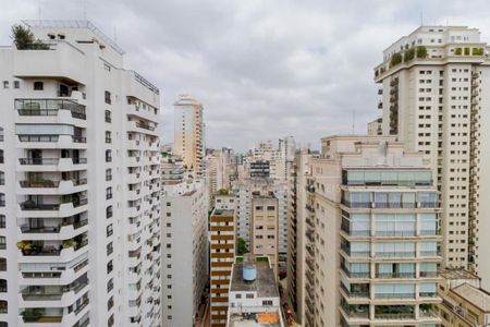 Apartamento à venda com 303m², 3 quartos e 3 vagas