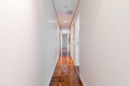 Apartamento à venda com 303m², 3 quartos e 3 vagas