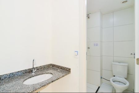 Apartamento para alugar com 34m², 2 quartos e sem vagaBanheiro