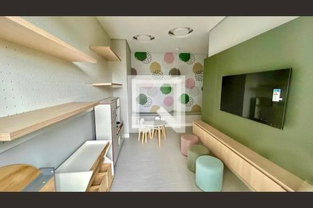 Apartamento para alugar com 34m², 2 quartos e sem vaga