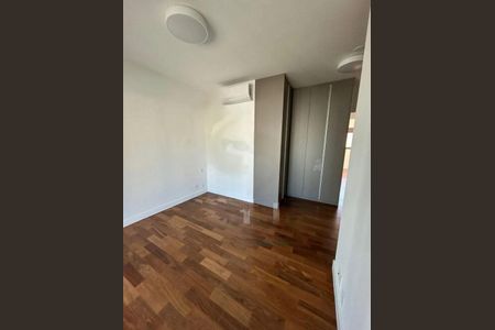 Apartamento à venda com 4 quartos, 160m² em Vila Olímpia, São Paulo