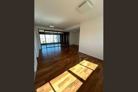 Apartamento à venda com 4 quartos, 160m² em Vila Olímpia, São Paulo