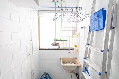 Apartamento para alugar com 48m², 2 quartos e 1 vagaArea de serviço