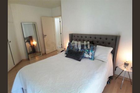 Apartamento à venda com 132m², 3 quartos e 2 vagas
