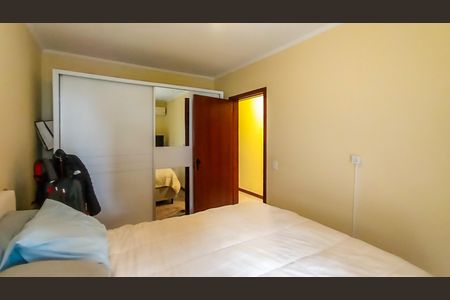 Quarto 1 de apartamento para alugar com 3 quartos, 110m² em Jardim Botânico, Porto Alegre