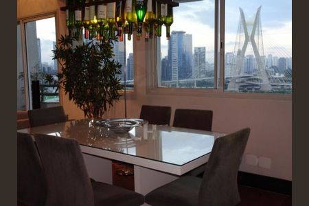 Apartamento à venda com 98m², 1 quarto e 2 vagas