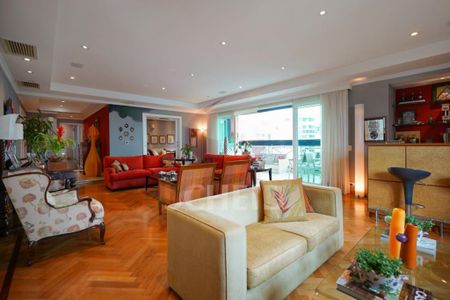 Apartamento à venda com 4 quartos, 420m² em Campo Belo, São Paulo