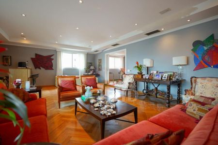 Apartamento à venda com 420m², 4 quartos e 5 vagas