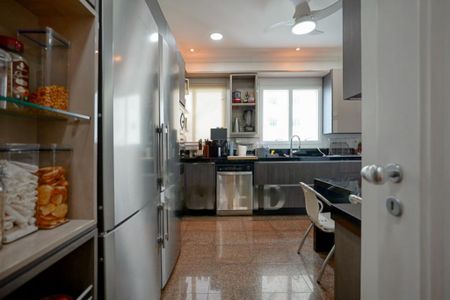 Apartamento à venda com 420m², 4 quartos e 5 vagas