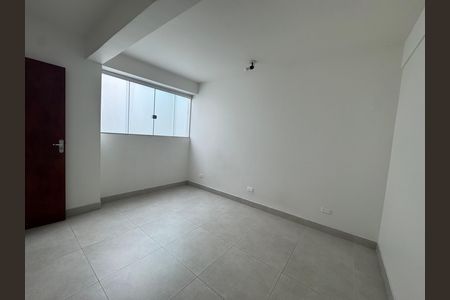 Casa para alugar com 55m², 1 quarto e sem vaga Casa para alugar com 55m², 1 quarto e sem vagaQuarto