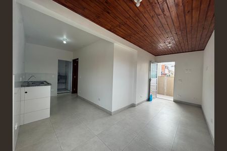 Sala/Cozinha de casa para alugar com 1 quarto, 55m² em Jardim Primeiro de Maio (chacara Fazendinha), Osasco