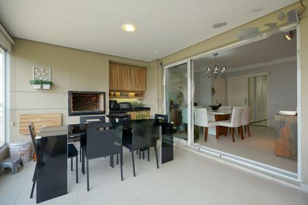 Apartamento à venda com 155m², 3 quartos e 3 vagas