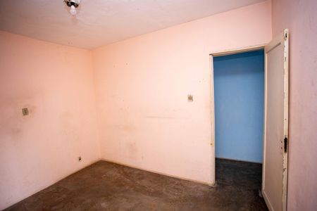 Casa à venda com 120m², 6 quartos e 2 vagasQuarto 1 Casa 1