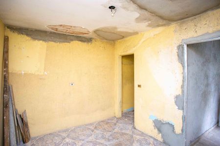 Casa à venda com 120m², 6 quartos e 2 vagasQuarto 1 Casa 3