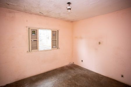 Casa à venda com 120m², 6 quartos e 2 vagasQuarto 1 Casa 1