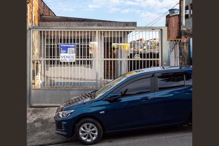 Casa à venda com 120m², 6 quartos e 2 vagasFachada