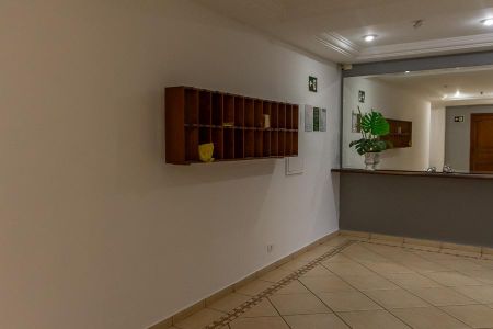 Apartamento para alugar com 108m², 3 quartos e 2 vagas Apartamento para alugar com 108m², 3 quartos e 2 vagasÁrea Comum-Hall do bloco