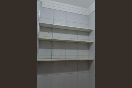 Apartamento para alugar com 108m², 3 quartos e 2 vagas Apartamento para alugar com 108m², 3 quartos e 2 vagasBanheiro de serviço