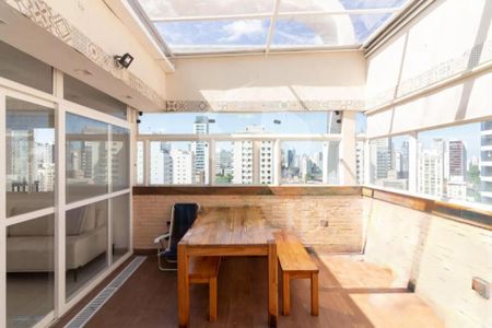 Apartamento à venda com 3 quartos, 147m² em Itaim Bibi, São Paulo