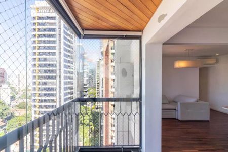 Apartamento à venda com 147m², 3 quartos e 3 vagas