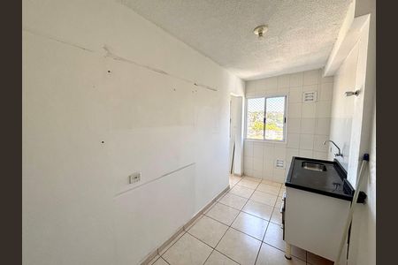 Apartamento para alugar com 48m², 2 quartos e 1 vagaCozinha 