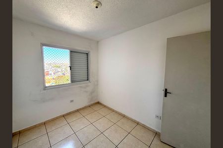 Quarto 1 de apartamento para alugar com 2 quartos, 48m² em Jardim Fanganiello, Ferraz de Vasconcelos