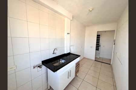 Apartamento para alugar com 48m², 2 quartos e 1 vagaCozinha 
