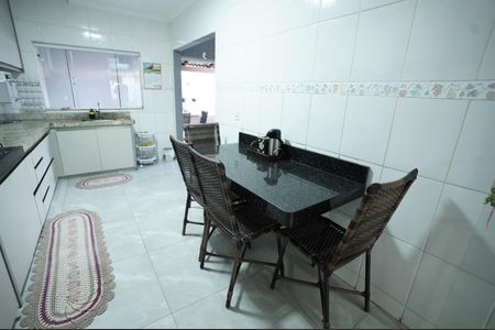 Casa para alugar com 280m², 3 quartos e 4 vagas