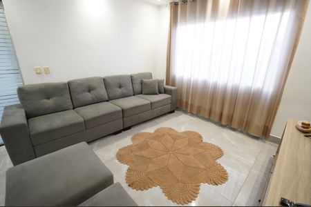Casa para alugar com 280m², 3 quartos e 4 vagas