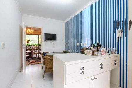 Apartamento à venda com 210m², 4 quartos e 5 vagas