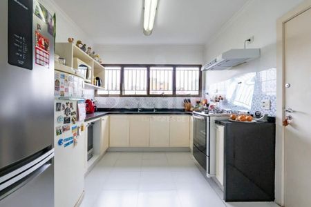 Apartamento à venda com 210m², 4 quartos e 5 vagas