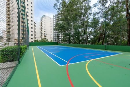 Apartamento à venda com 210m², 4 quartos e 5 vagas