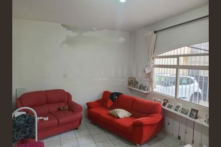 Casa à venda com 4 quartos, 190m² em Jardim Teresa, São Paulo