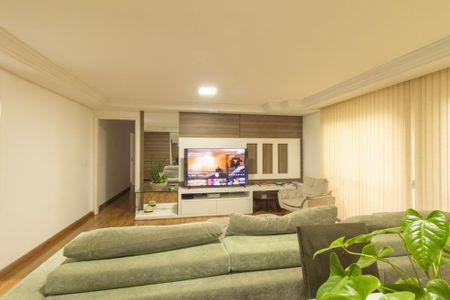 Apartamento à venda com 137m², 3 quartos e 2 vagas Apartamento à venda com 137m², 3 quartos e 2 vagasSala