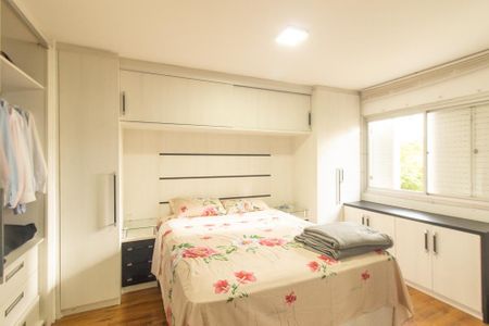 Apartamento à venda com 137m², 3 quartos e 2 vagas Apartamento à venda com 137m², 3 quartos e 2 vagasQuarto 1 Suite