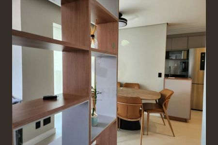 Apartamento à venda com 43m², 1 quarto e 1 vaga