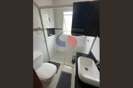 Casa à venda com 3 quartos, 180m² em Jardim Santa Helena, São Paulo