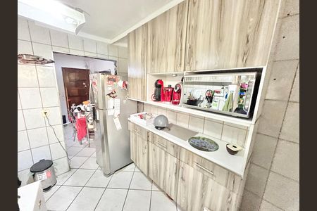 Apartamento à venda com 48m², 2 quartos e 1 vaga Apartamento à venda com 48m², 2 quartos e 1 vagaCozinha