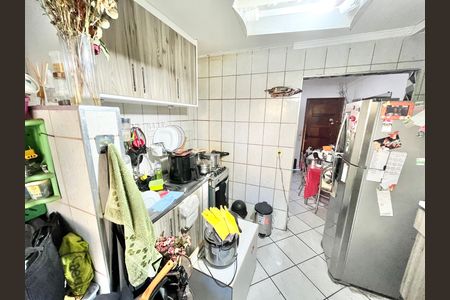 Apartamento à venda com 48m², 2 quartos e 1 vaga Apartamento à venda com 48m², 2 quartos e 1 vagaCozinha e Área de Serviço