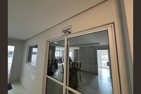 Apartamento para alugar com 56m², 2 quartos e 1 vaga Apartamento para alugar com 56m², 2 quartos e 1 vagaÁrea comum - Salão de festas