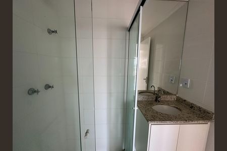 Apartamento para alugar com 56m², 2 quartos e 1 vaga Apartamento para alugar com 56m², 2 quartos e 1 vagaBanheiro