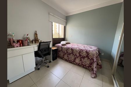 Apartamento para alugar com 76m², 3 quartos e 1 vaga