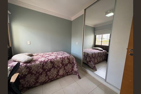 Apartamento para alugar com 76m², 3 quartos e 1 vaga