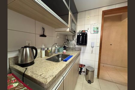 Apartamento para alugar com 3 quartos, 76m² em Parque Amazonia, Goiânia